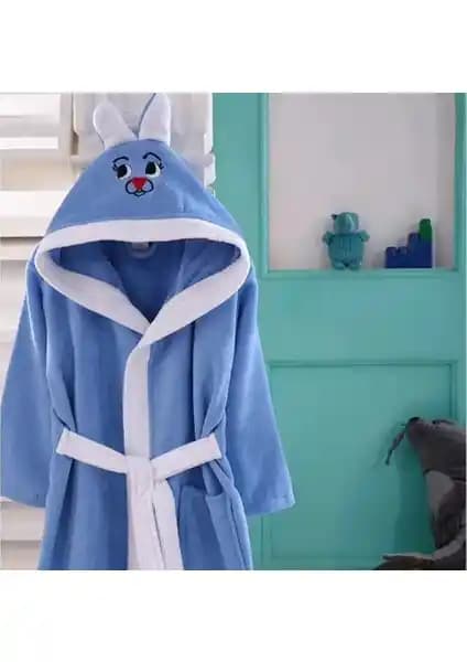 Lavin Kapşonlu Çocuk Bornozu ile My Sweet Baby Kadife Çocuk Bornozu Karşılaştırması