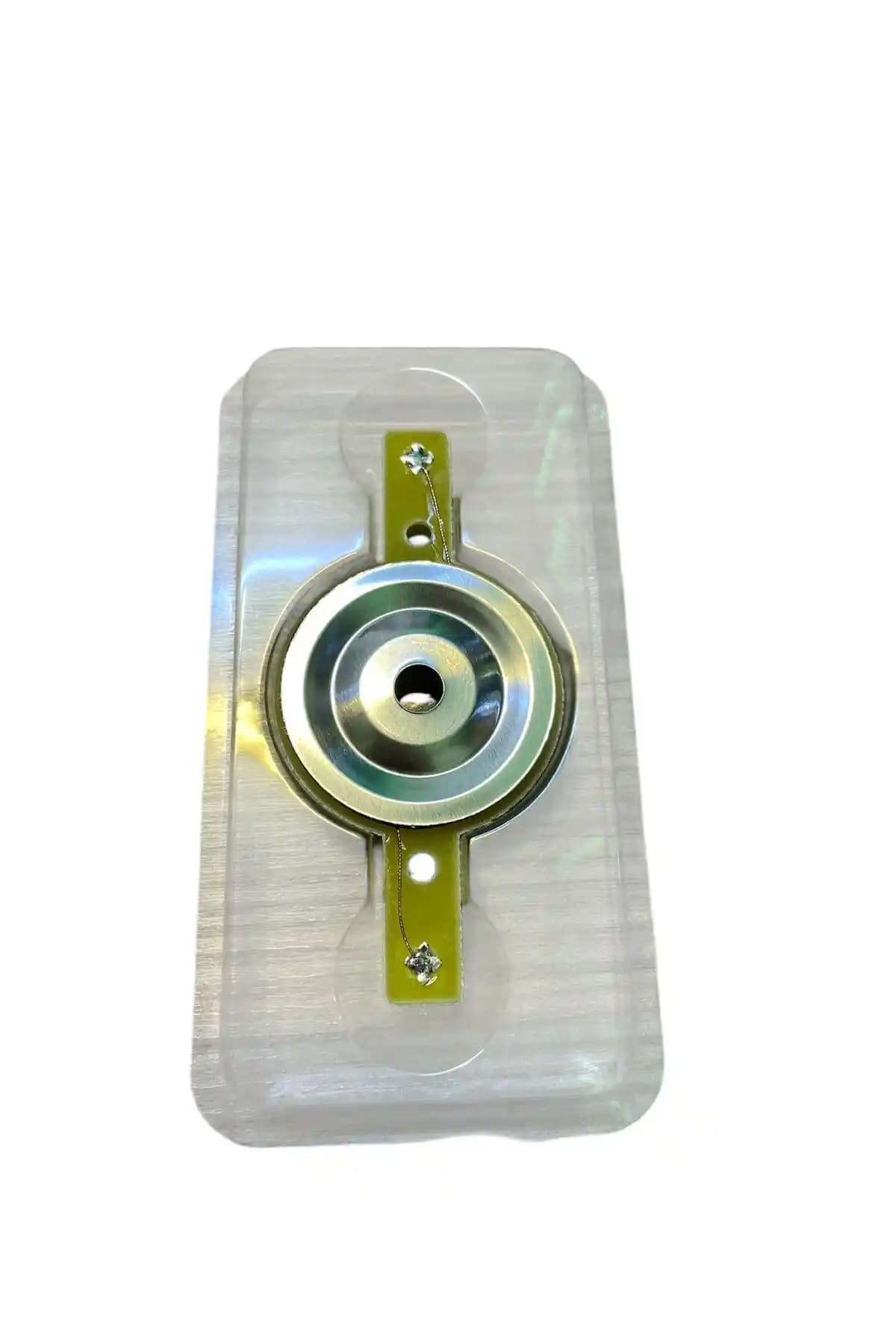 Audiomax Dome Tiz Sürücü Membranı: 10 cm Çaplı İç Mekân Tiz Netliği ve Düşük Güç Tüketimi