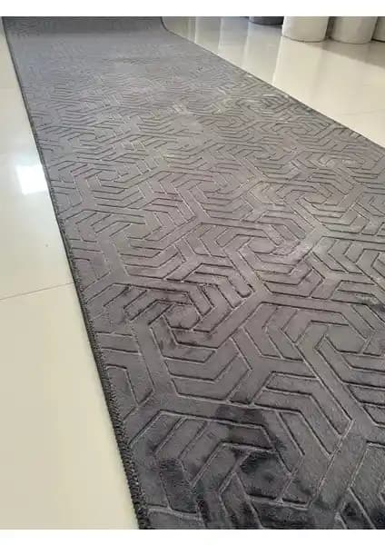 Dinarsu Armoni Kaymaz Taban Kesme Halı Yolluk: Özellikler ve Kullanıma Yönelik Bilgiler