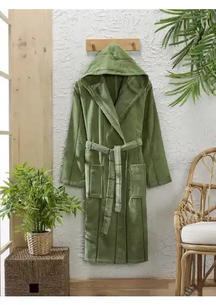 Semecca Lara Yeşil Pamuklu Kadife Kapüşonlu Unisex Bornoz – Yüksek Emicilik ve Konfor