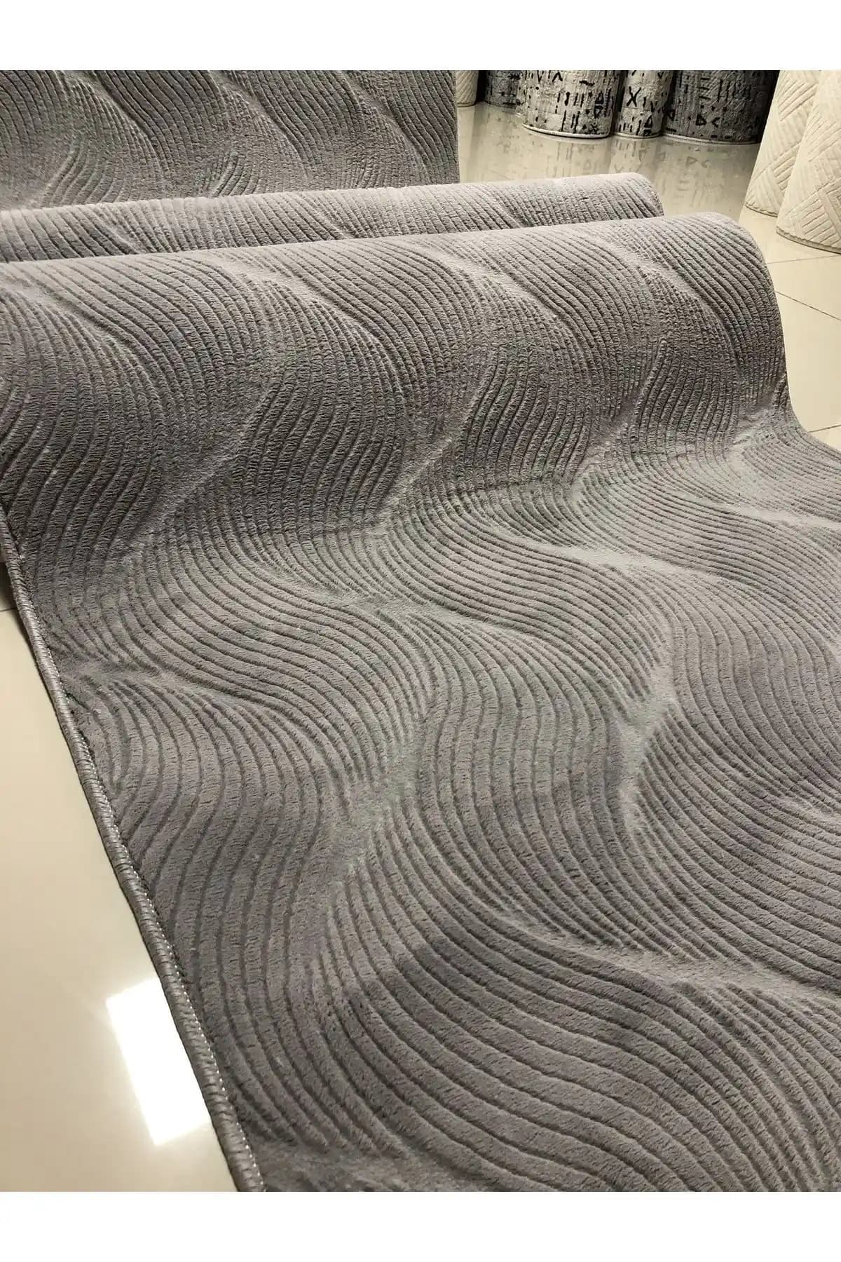 Alya Home ve Valery Home Halı Modellerinin Detaylı Karşılaştırması