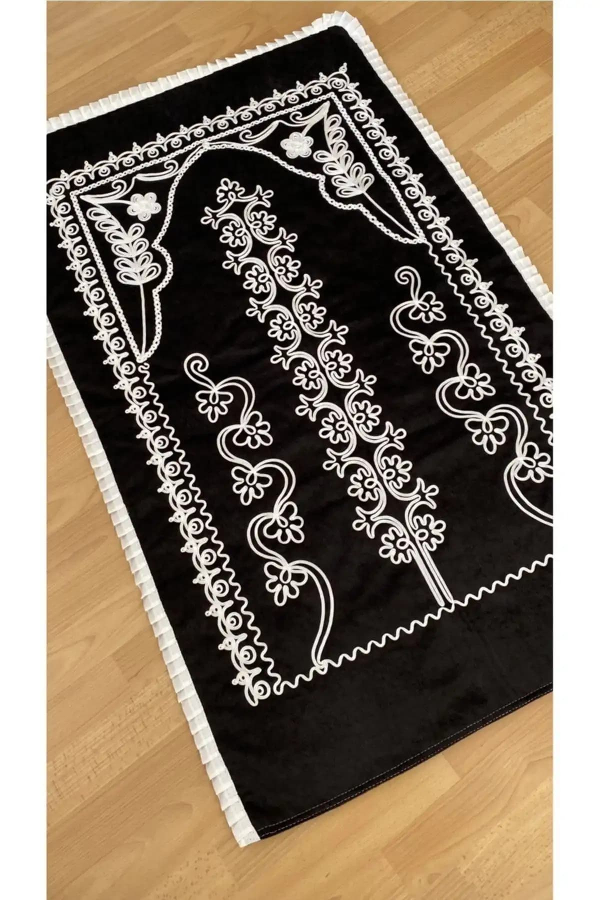 AYHANHOME Siyah Kadife Gelin Seti Seccadesi Modern Tasarım ve Dayanıklılık Özellikleriyle