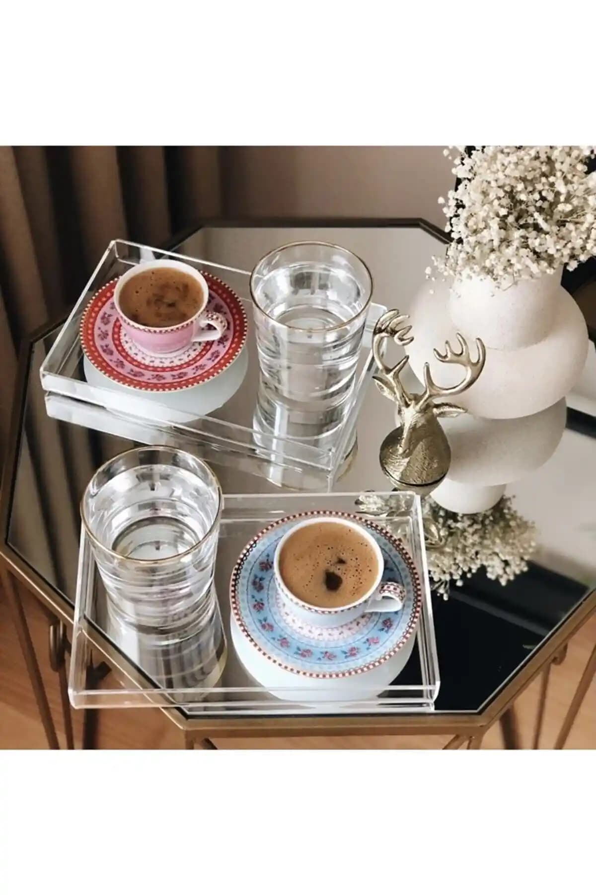 BaltaciStore Pleksiglas Sunum Tepsisi Seti Modern Tasarım ve Çok Amaçlı Kullanım İçin