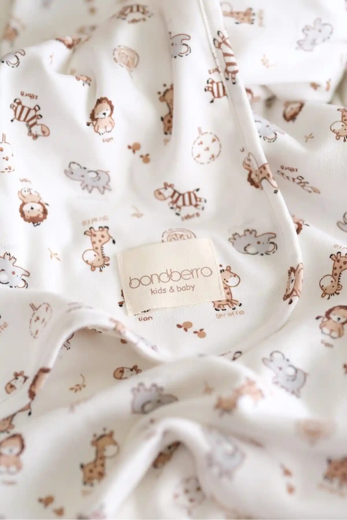 Bondberro'nun çift taraflı interlok örtüsü ve battaniyesi ile yaşam alanlarınızı şık ve konforlu hale getirin