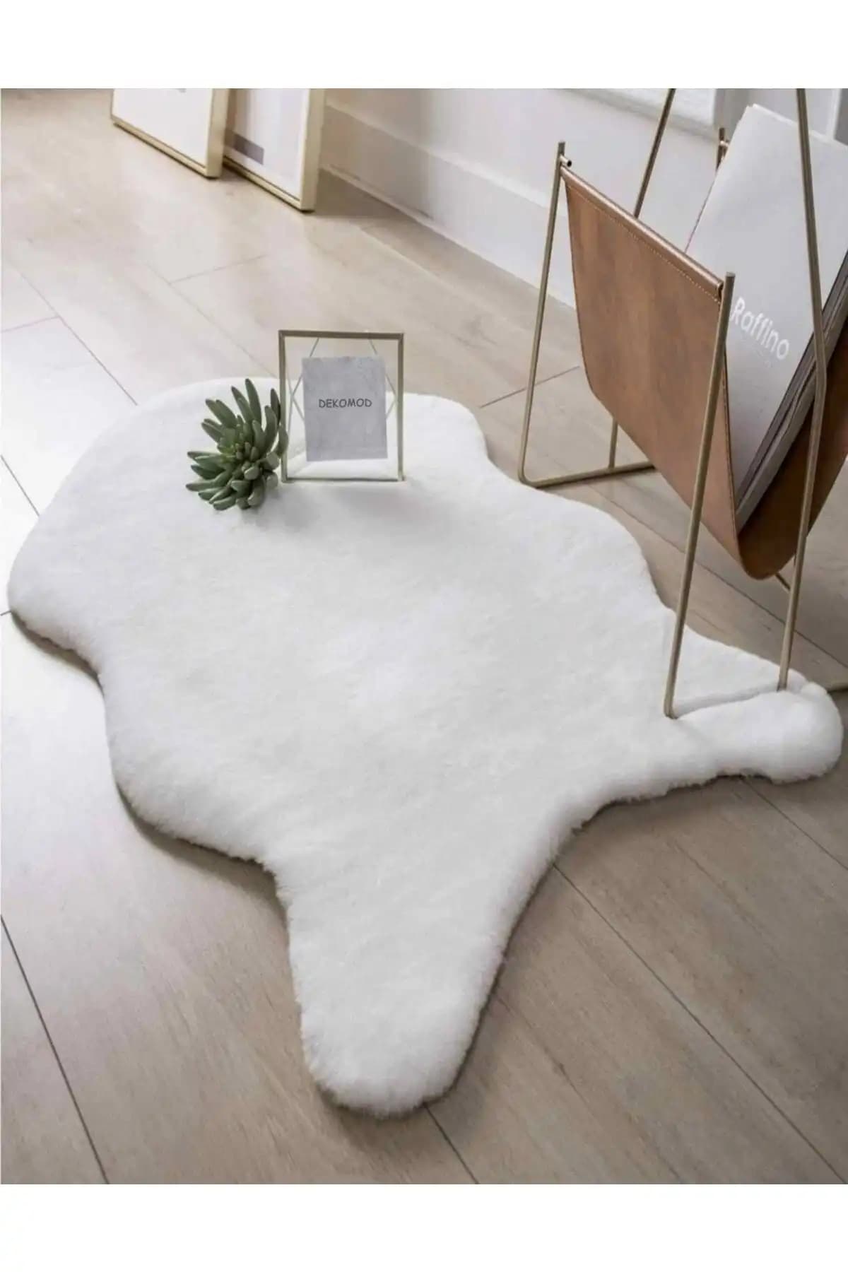 DEKOMOD Peluş Post Halı: Modern Tasarım ve Konfor Sunan Dekoratif Halı Seçenekleri
