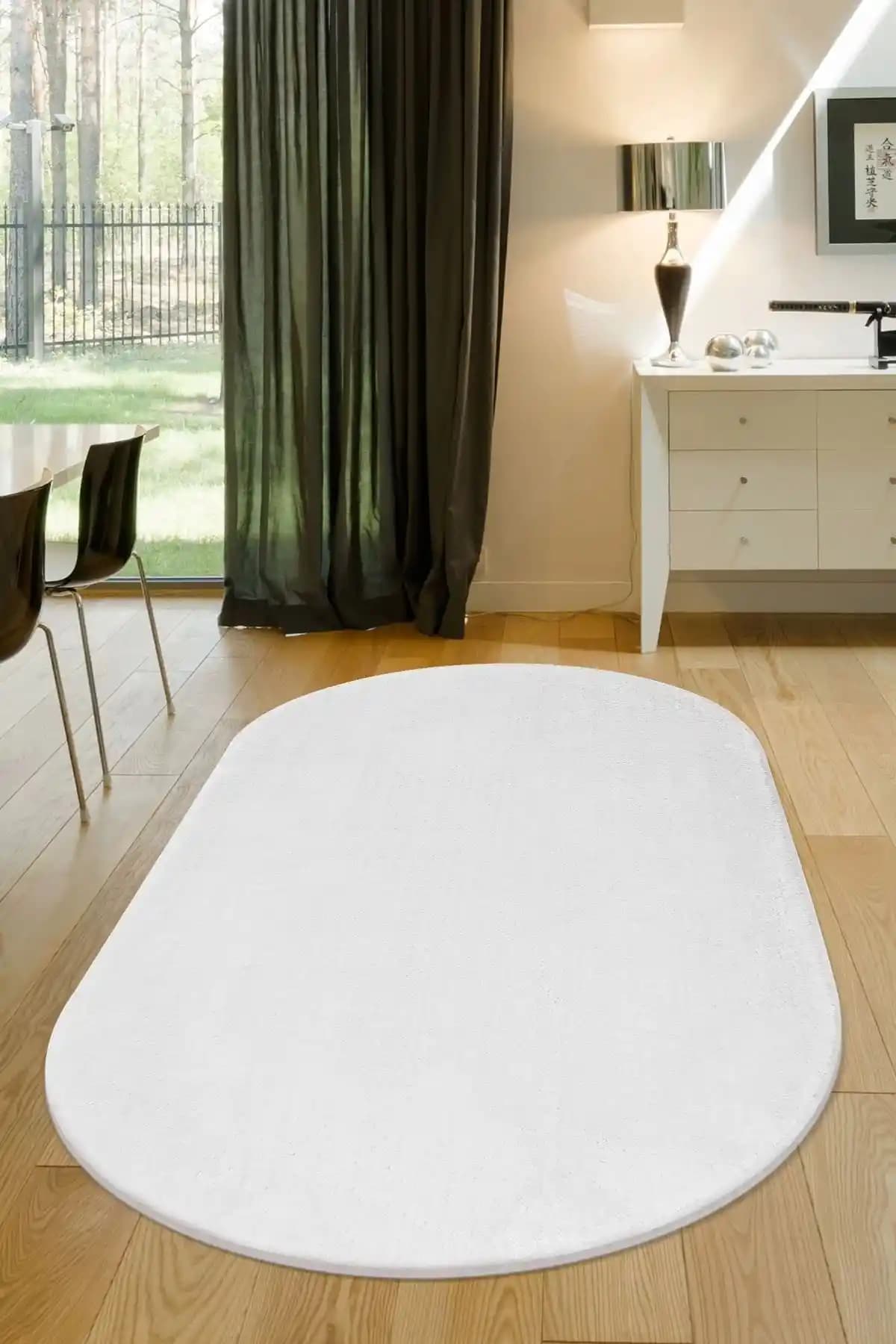 Dijidekor Beyaz Oval Post Dokuma Halı: Modern Tasarım ve Yüksek Kaliteyle Konfor