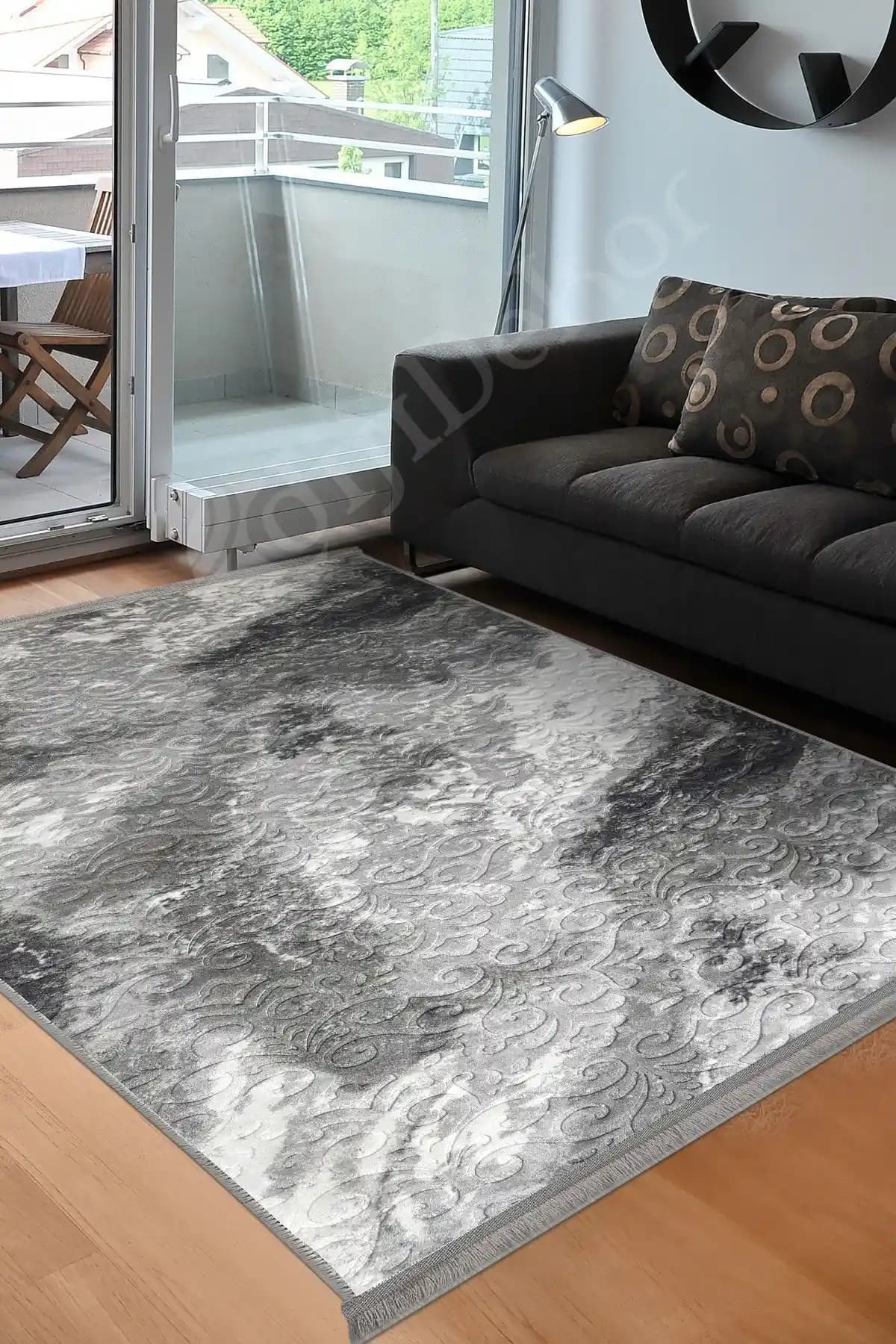 Dijidekor Halı Modellerinin Karşılaştırması: Antrasit ve Lacivert Tasarımların Özellikleri