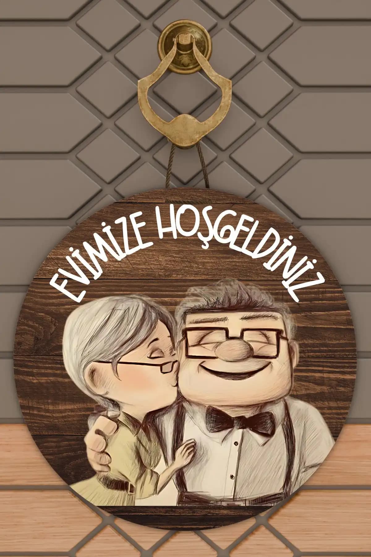 Dormot Home Modern Kapı Süsü Karşılaştırması: Ahşap Desen ve Kişiye Özel Tasarım 1