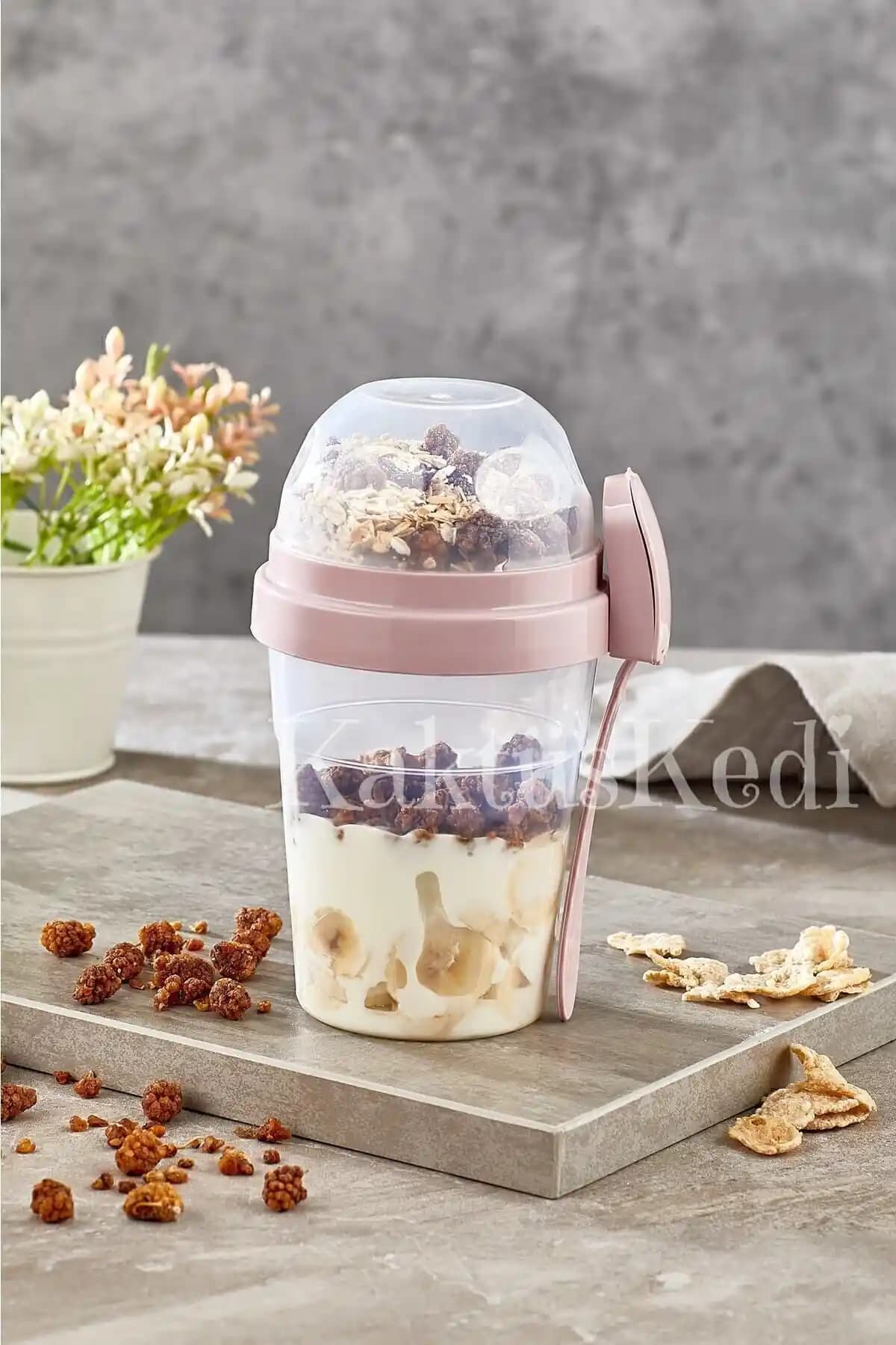 KaktüsKedi Kapaklı Kaşık ve Çatallı Diyet Kabı Pratik ve Estetik Tasarım