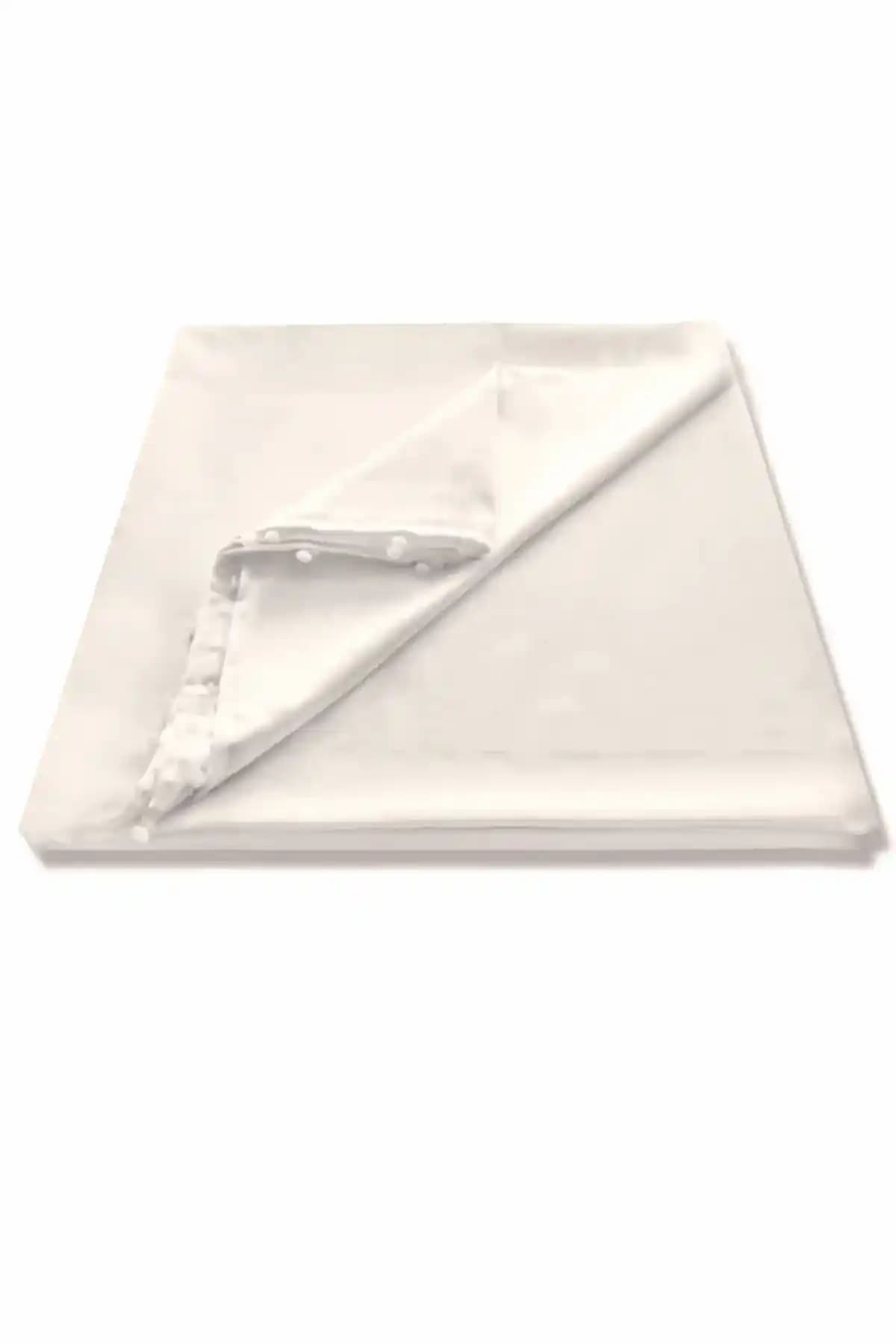 Perdexpress Ekru Krem Saten Güneşlik Perde: Şık ve Kullanışlı Modern Dekorasyon Çözümü