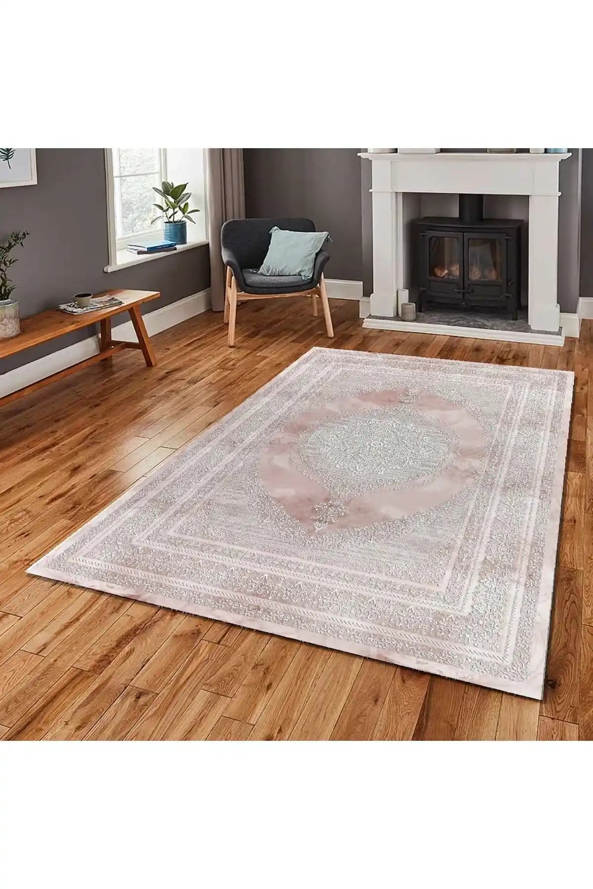 Süngerli Pembe Kaymaz Halı Örtüsü: Estetik ve Güvenli İç Mekan Dekorasyonu