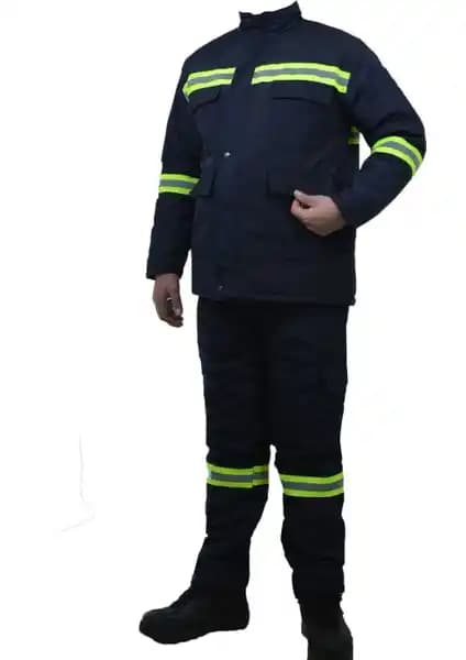 Ssm Soğuk Hava Kabanı ve İş Pantolonu Karşılaştırması: Hangi Ürün Sizi Daha Çok Korur