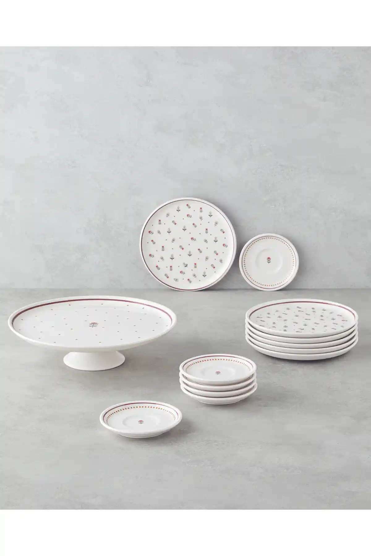 English Home Retro Seramik Pasta Seti 13 Parça 6 Kişilik Renkli ve Şık Tasarım