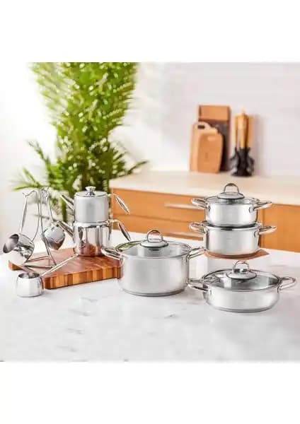 Karaca Granada 15 Parça Çeyiz Seti: Modern Mutfağa Şıklık ve Fonksiyonellik Katıyor