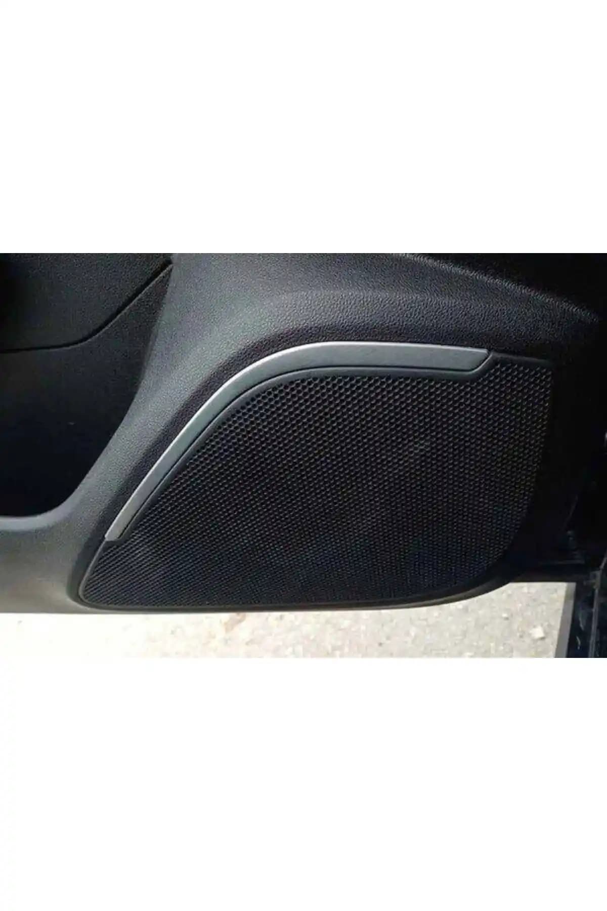 Omsa Renault Megane 4 Sedan Krom Hoparlör Çıtası 2021 ve Sonrası Modeller İçin Uyumlu