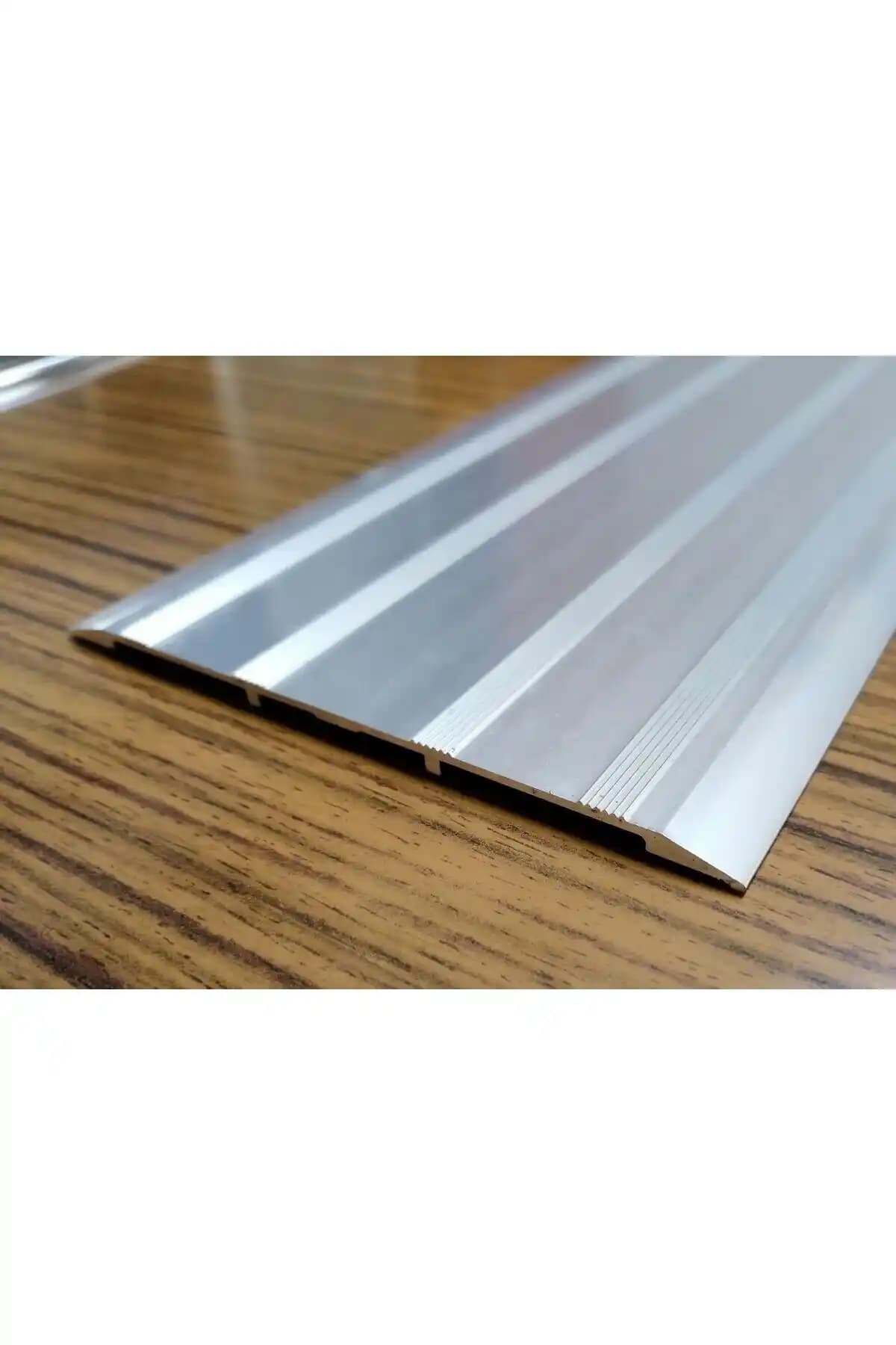 TAHTASAKAL Alüminyum Geniş Eşik Profili: Modern Tasarım ve Dayanıklı Kapı Altı Çözümü