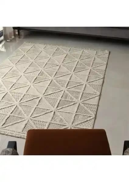 Cool Halı Sakura 2201 ve Vetrina 3602 Karşılaştırması: Özellikler ve Kullanıcı Yorumları