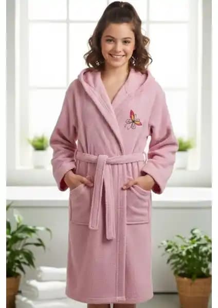 Hera Textile ve Varol Bambu Nakışlı Garson Bornozları Karşılaştırması