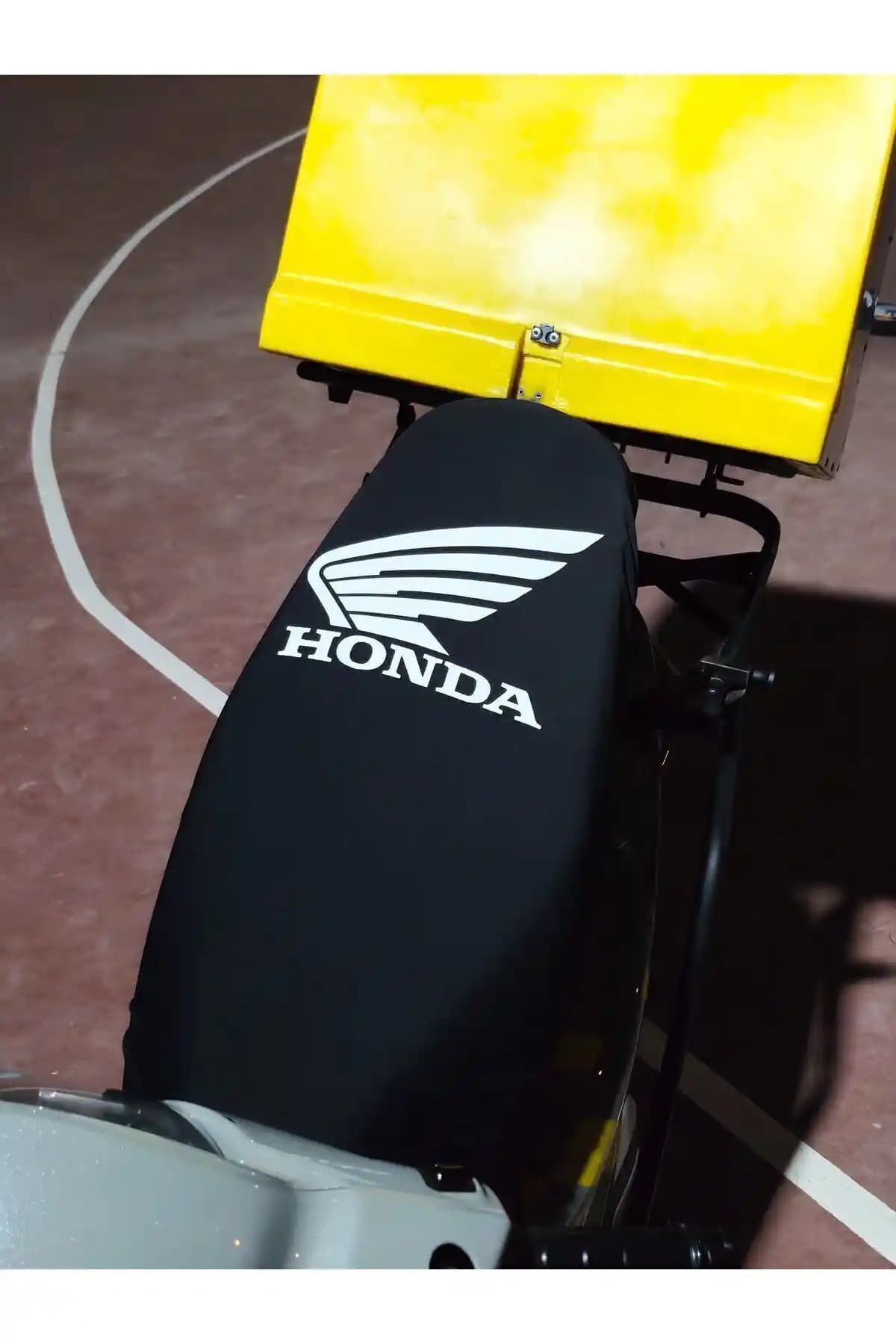 Honda Activa Yeni Kasa Siyah Koltuk Kılıfı Dayanıklılık ve Estetiği Bir Arada Sunar