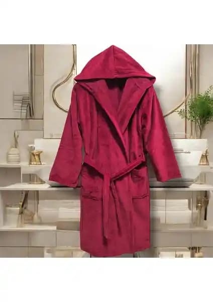 Kadife ve Pamuklu Kapüşonlu Bornoz Karşılaştırması: Malzeme, Konfor ve Kullanım Özellikleri