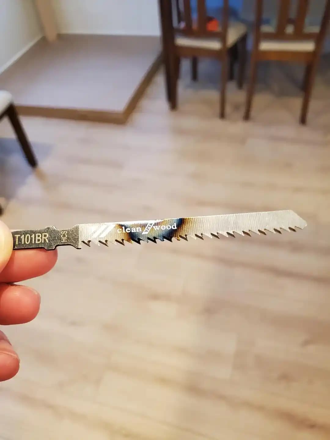 MDF Kesiminde Jigsaw Bıçağının Yanma Nedenleri ve Etkili Çözüm Yöntemleri