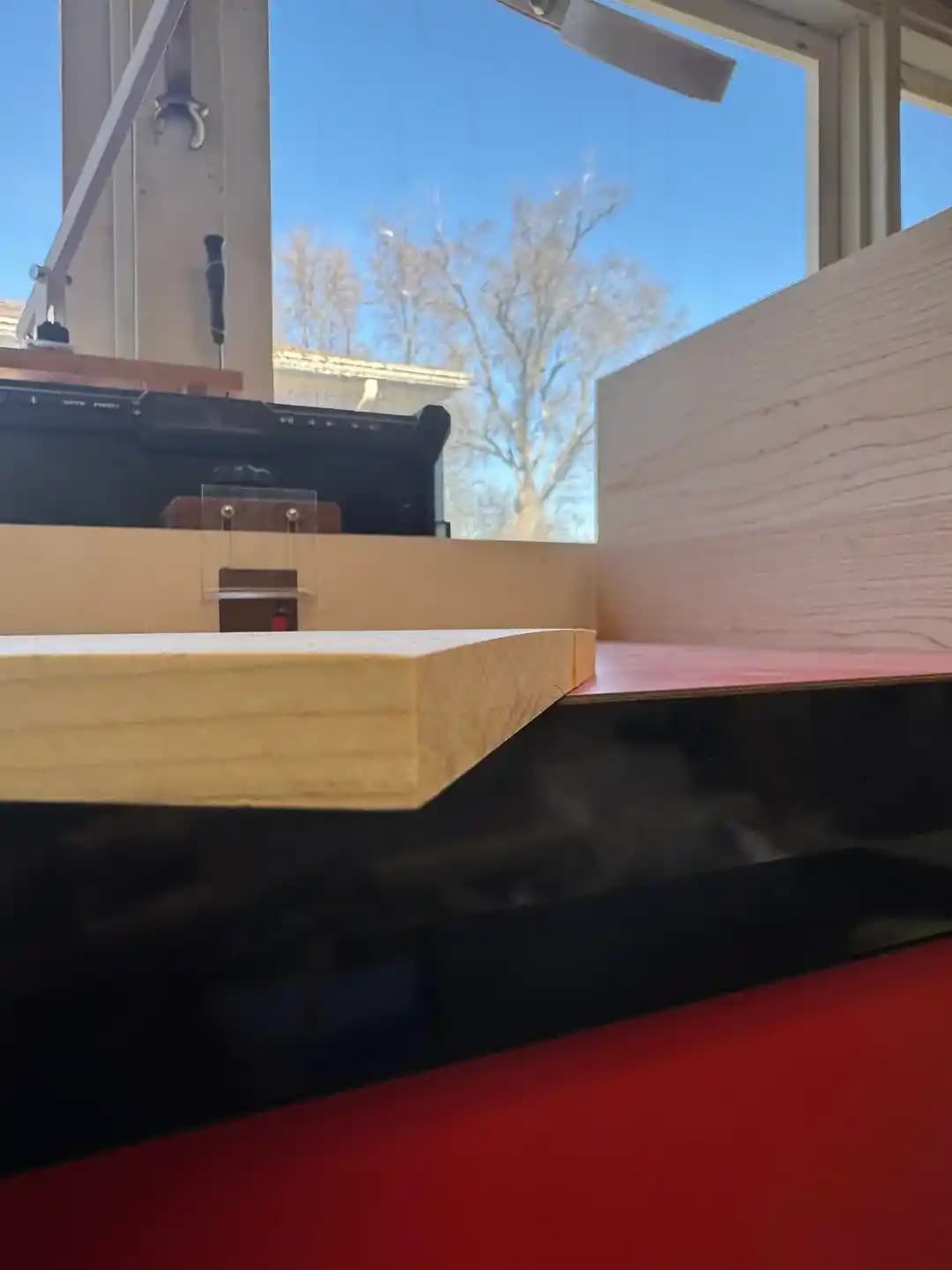 Tambur Zımpara Makinesinde Yüzey Eşitsizliği Sorunları ve Etkili Çözüm Yöntemleri