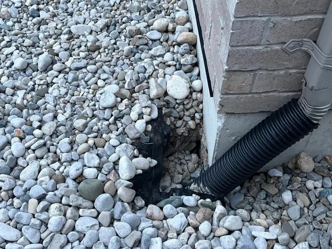 Toprak Altı Drenaj Sistemlerinde Taş Çökmesi Nedenleri ve Etkili Çözüm Yöntemleri