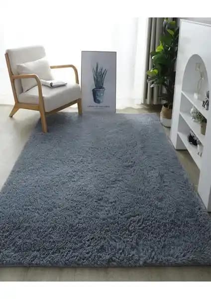 Trivago ve West Home Halı Karşılaştırması: Malzeme, Konfor ve Temizlik Özellikleri