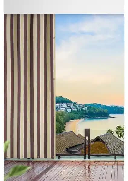 Altın Pamuk Kuşgözlü Balkon Perdesi: Estetik ve Dayanıklı Gabardin Kumaş Tasarımı