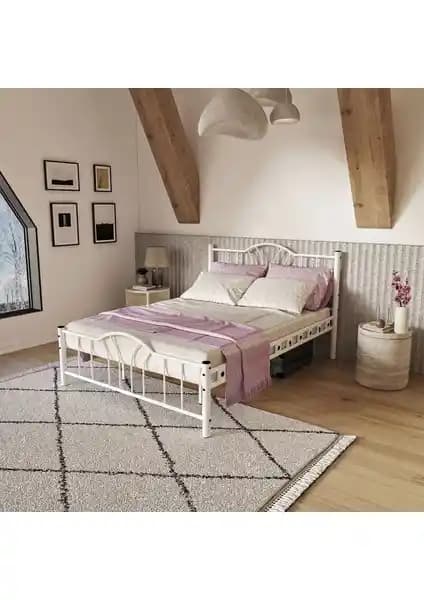 Argimo Bella Çift Kişilik Ferforje Metal Karyola: Dayanıklı ve Estetik Yatak Çözümü