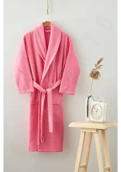 Büyük Beden Mikrocoton Bornozları: Konfor ve Şıklığı Bir Arada Sunar