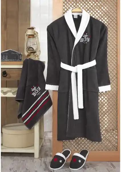 Çocuklar İçin Konfor ve Şıklık Sunan Bambu Pamuk Karışımlı Erkek Çocuk Bornoz Seti