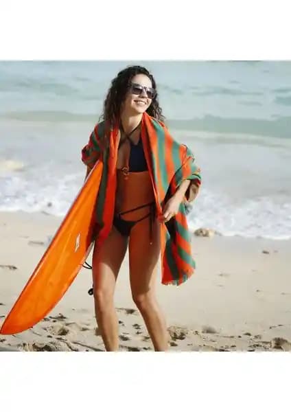 Green Petition Maris Jade Doğa Dostu Plaj Havlusu Sürdürülebilir ve Şık Tasarım