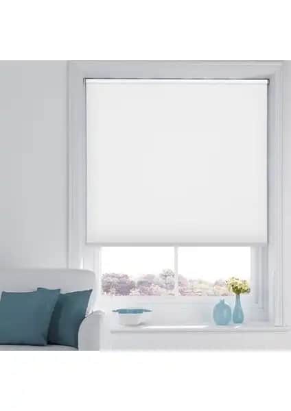 Güneş Perde Ekru Stor 100x200 cm: Estetik ve Dayanıklı Modern Perde Çözümü