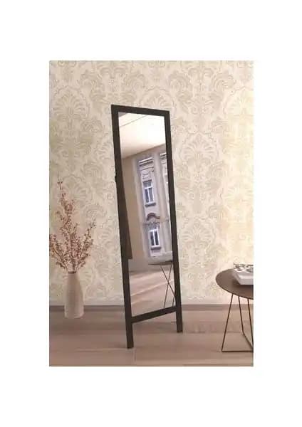 Hediyeler Kapında Siyah Doğal Ahşap Ayaklı Boy Aynası: Şık ve Fonksiyonel Tasarım