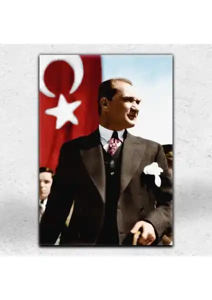 İyi Olsun Bayraklı Atatürk Portresi Dekoratif Kanvas Tablo - Modern ve Sağlıklı İç Mekan Dekorasyonu