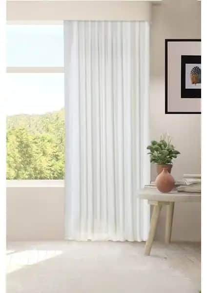 Kardens Home Saten Güneşlik Beyaz: Şıklık ve Dayanıklılığıyla Modern İç Mekanlar İçin Ideale Çözüm