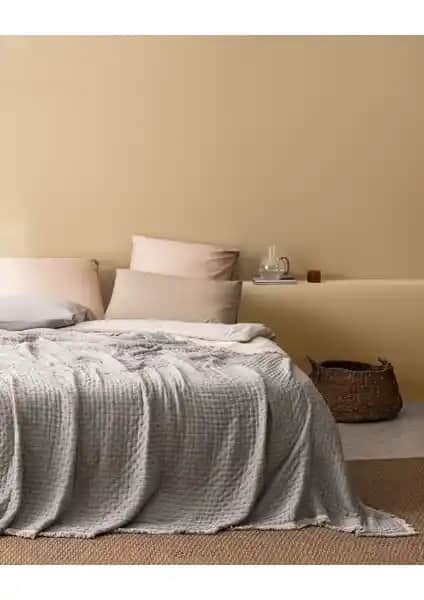 Madame Coco Grania Tek Kişilik Pamuklu Yatak Örtüsü Şıklık ve Dayanıklılığı Bir Arada Sunar