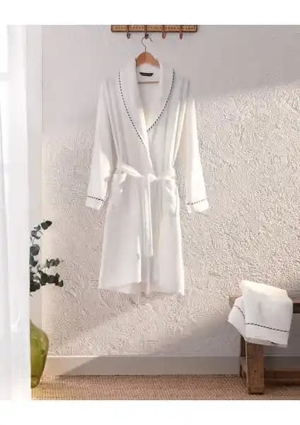 Madame Coco Jack Şalyaka Unisex Bornoz Seti: Yüksek Emicilik ve Şıklık Sunan Türk Üretimi