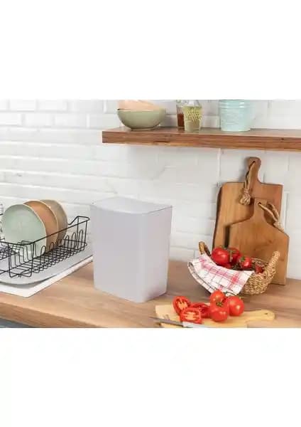 Madame Coco Olivier Switch Çöp Kovası: Şık Tasarım ve Fonksiyonellik Bir Arada