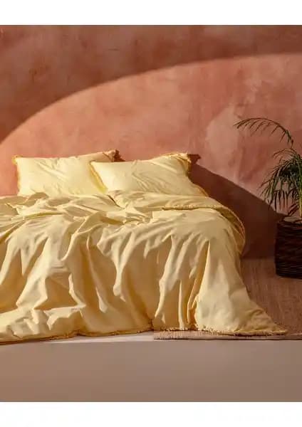 Madame Coco Sona King Size Püsküllü Sarı Nevresim Takımı - Şıklık ve Konfor Bir Arada