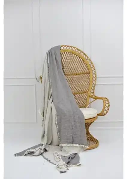 Natural Meet Maya ile Çift Taraflı Pamuklu Müslin Örtü Kalite ve Estetiği Bir Arada Sunar