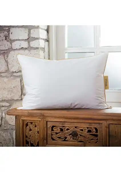 Othello Elegante Pıuma Kaz Tüyü Yastık: Konfor ve Sağlık İçin Yüksek Kaliteli Seçenek