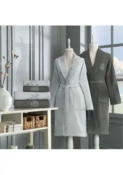 Özdilek Soft Leaf Aile Bornoz Seti: Yüksek Konfor ve Şık Tasarım İle Ev Dekorunu Tamamlar