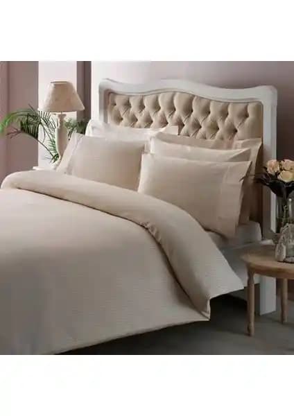 Taç Premium Basic Stripe Çift Kişilik Krem Nevresim Takımı Modern ve Dayanıklı Tasarım