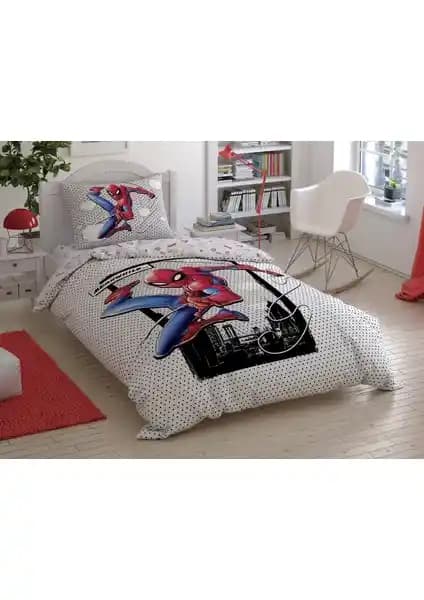 Taç Spider-Man Cloudy lisanslı nevresim takımı gençler için renkli ve kullanışlı yatak seti