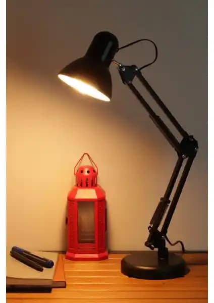 Telvesse Masa Lambası Akrobat Yaylı Metal Tasarımı ve Fonksiyonelliğiyle Modern Çözüm