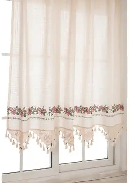 Tuncay Tekstil Kırmızı Kanaviçeli El Dantelli Pamuk Perde Modern ve Geleneksel Şıklık Sunar