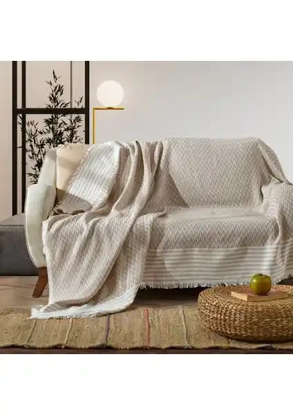 Vagonik Zigzag Natural Keten Koltuk Örtüsü: Şık ve Dayanıklı Dekoratif Seçenek