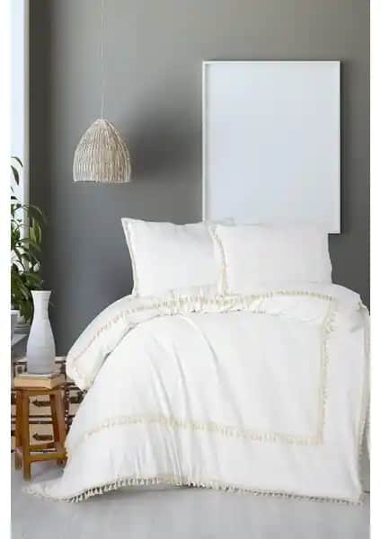 Vivamaison Ponpon Beyaz Pamuk Çift Kişilik Nevresim ve Yastık Seti Detayları